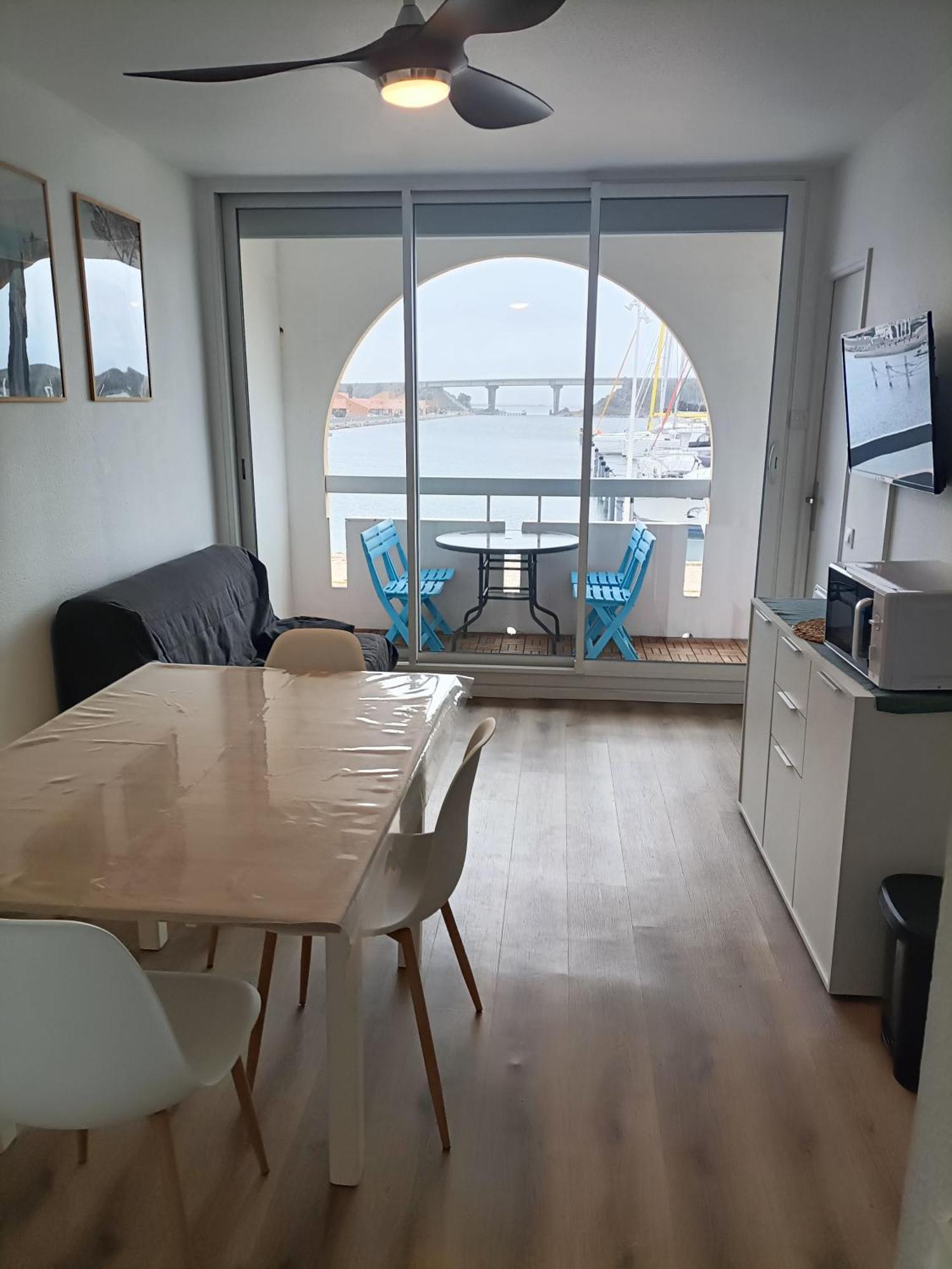 לאוקאט T2 Cabine Avec Tres Belle Vue Sur Le Port De Plaisance מראה חיצוני תמונה